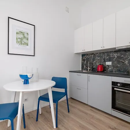 Soft Jasmine Stay-2Br For 4-Old Town クラクフ
